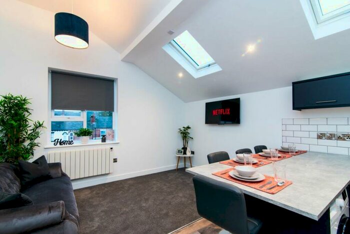 2 Bedroom Apartment To Rent In Charnwood Street, Derby, DE1