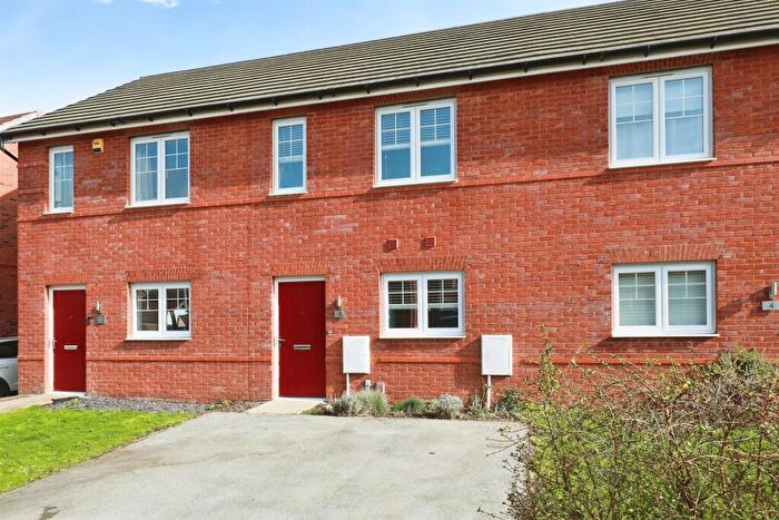 2 Bedroom Terraced House For Sale In Whittaker Way, Warwick, CV34