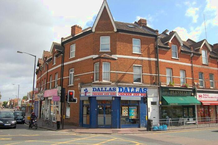 1 Bedroom Flat To Rent In Merton High Street, Colliers Wood, London, SW19