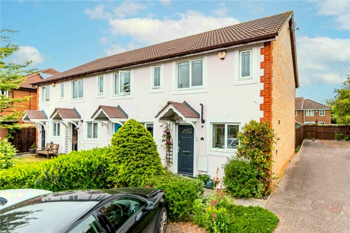 2 Bedroom End Of Terrace House To Rent In Brooke End, Redbourn, St. Albans, Hertfordshire, AL3