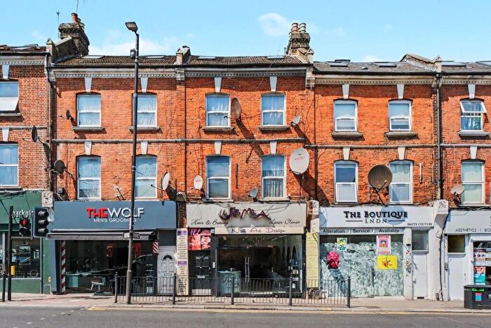 1 Bedroom Flat For Sale In Green Lanes, London, N4