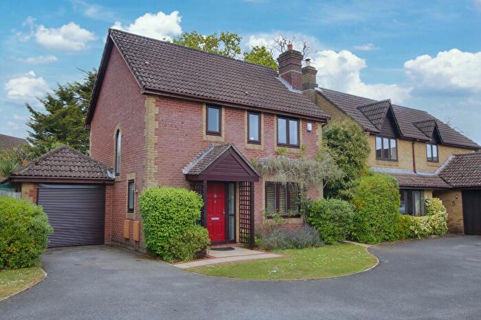 3 Bedroom Detached House For Sale In Rownhams, Southampton, SO16