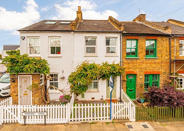 2 Bedroom Property For Sale In Mereway Road, Twickenham, TW2