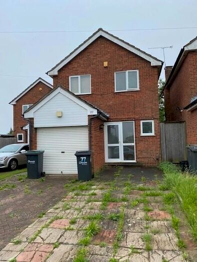 3 Bedroom Detached House To Rent In Emerald Road, Luton, LU4