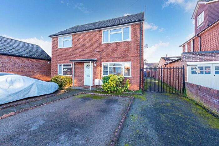 2 Bedroom Ground Maisonette For Sale In Tilstone Avenue, Eton Wick, Windsor, SL4