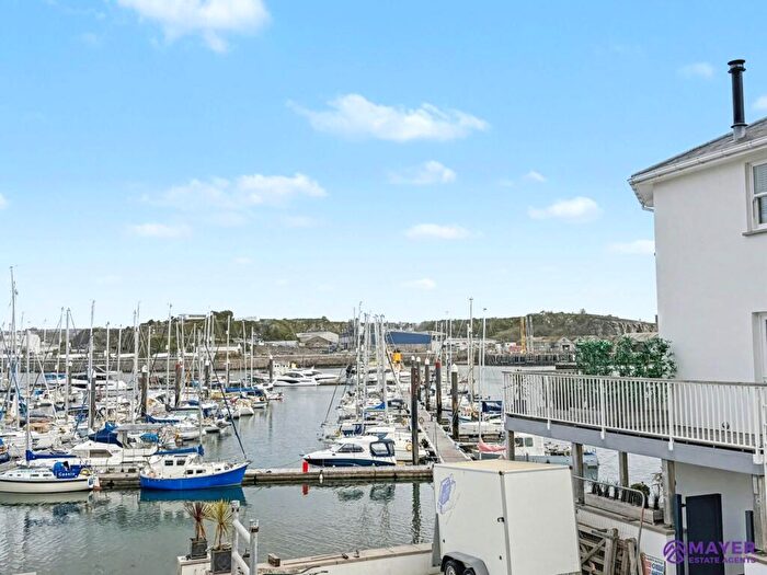 2 Bedroom End Of Terrace House For Sale In Clovelly View, Turnchapel, PL9