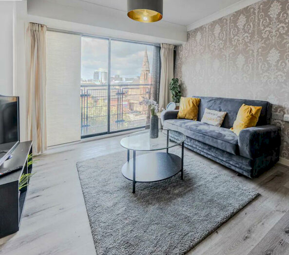 2 Bedroom Apartment To Rent In Apartment, Rea Place, Birmingham, B12