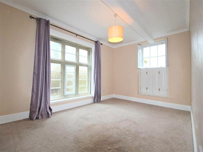 1 Bedroom Maisonette To Rent In Hall Close, Worsborough Village, Barnsley, S70