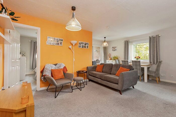 1 Bedroom Flat For Sale In Sandhurst Road, Tunbridge Wells, Kent, TN2