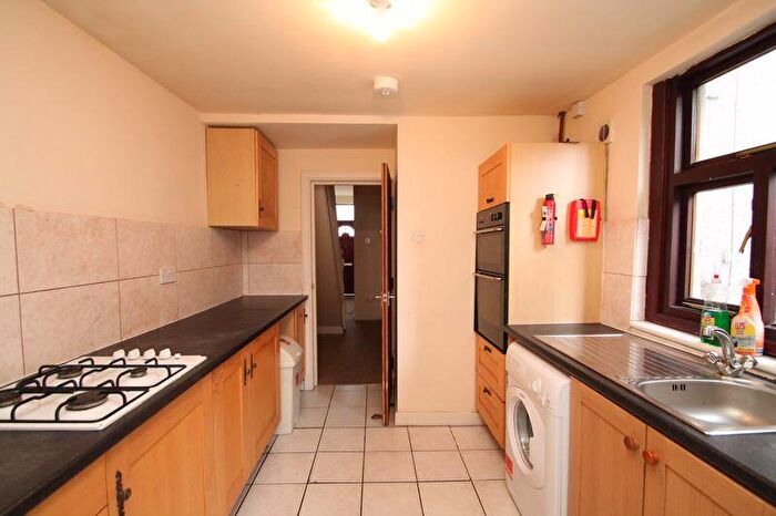 4 Bedroom Terraced House To Rent In Thesiger Street, Cardiff, CF24
