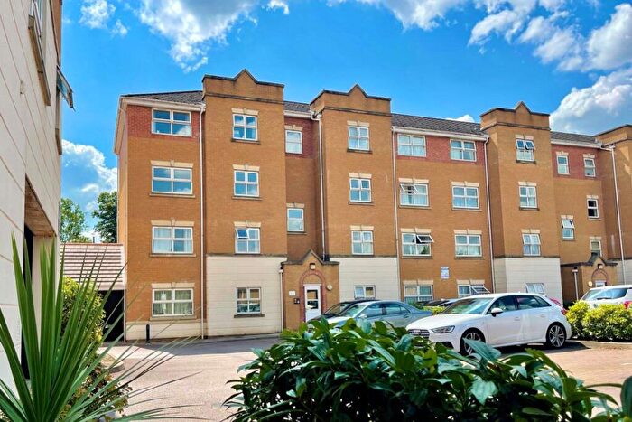 1 Bedroom Flat To Rent In Pickford Gardens, SL1