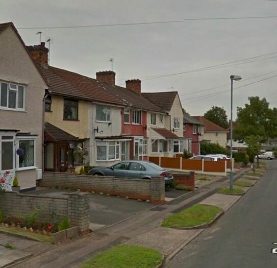 3 Bedroom Terraced House To Rent In Burnham Road, Dagenham, RM9