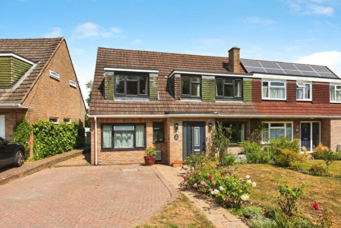 5 Bedroom Semi-Detached House For Sale In Darwin Drive, Tonbridge, Kent, TN10