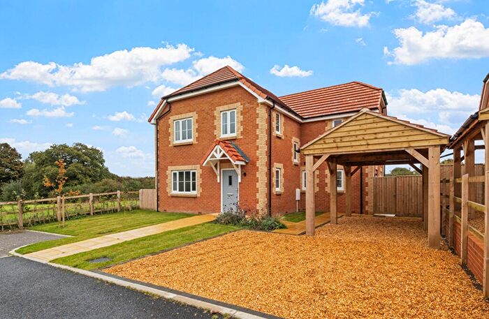 4 Bedroom Detached House To Rent In Buckland Newton, DT2