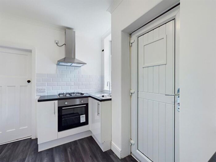 2 Bedroom Flat To Rent In Addycombe Terrace, Heaton, NE6