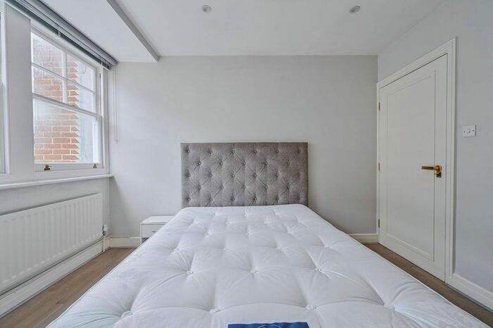 1 Bedroom Flat To Rent In Welbeck Street, , Marylebone, London G, W1