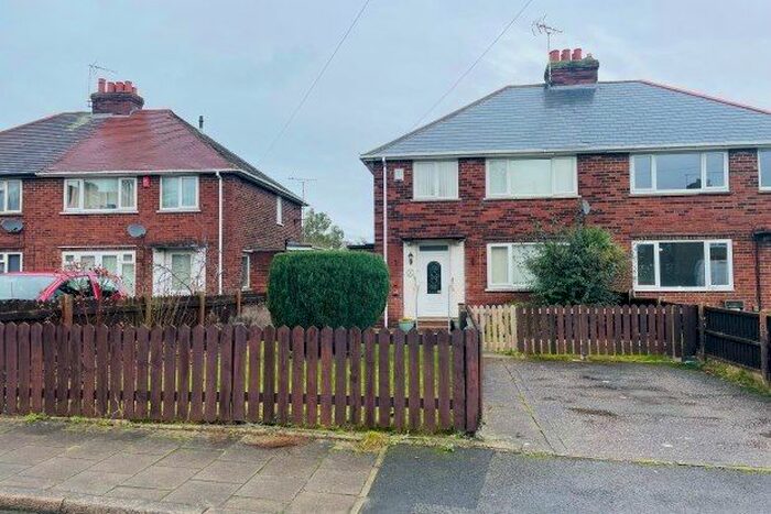 3 Bedroom Semi-Detached House To Rent In Pollard Drive, Mansfield, NG18