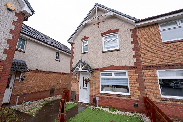 3 Bedroom End Of Terrace House For Sale In Chapelhall, ML6