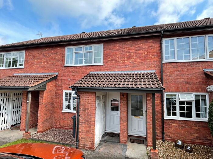 1 Bedroom Maisonette To Rent In Lane Croft, Walmley, Sutton Coldfield, B76
