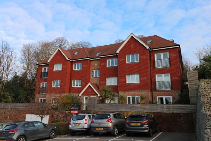 2 Bedroom Flat For Sale In Franklands Village, Haywards Heath, RH16