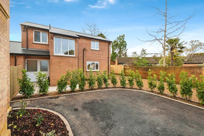 4 Bedroom Detached House For Sale In Wild Oak Lane, Trull, Taunton, TA3