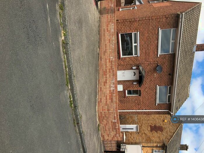 2 Bedroom Semi-Detached House To Rent In Hawthorn Road, Spennymoor, DL16