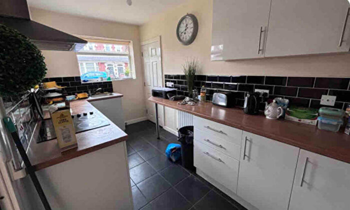 5 Bedroom Terraced House To Rent In , S64
