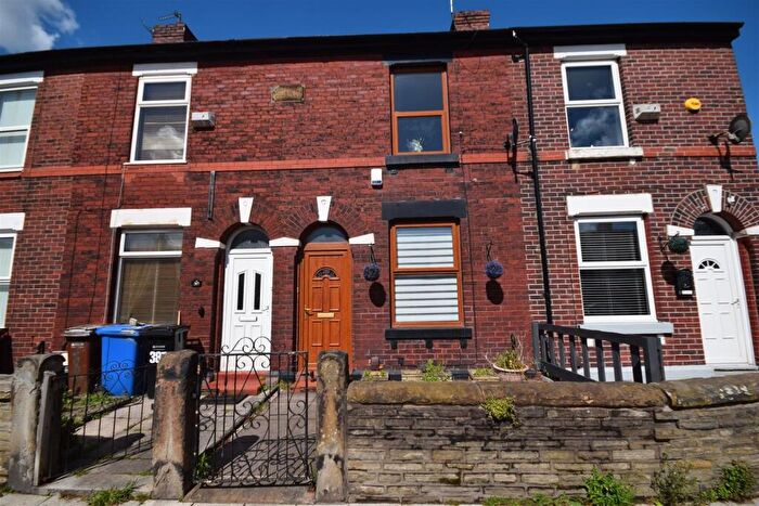 2 Bedroom Terraced House To Rent In Buxton Road, Great Moor, Stockport, SK2