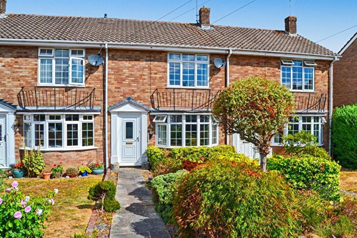 2 Bedroom Terraced House To Rent In Greenfields Close, Horsham, RH12