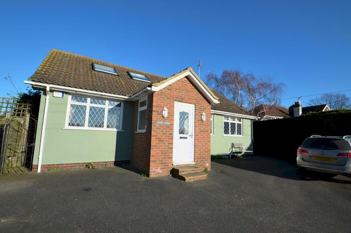 Detached Bungalow To Rent In Conyer Road, Teynham, Sittingbourne, ME9