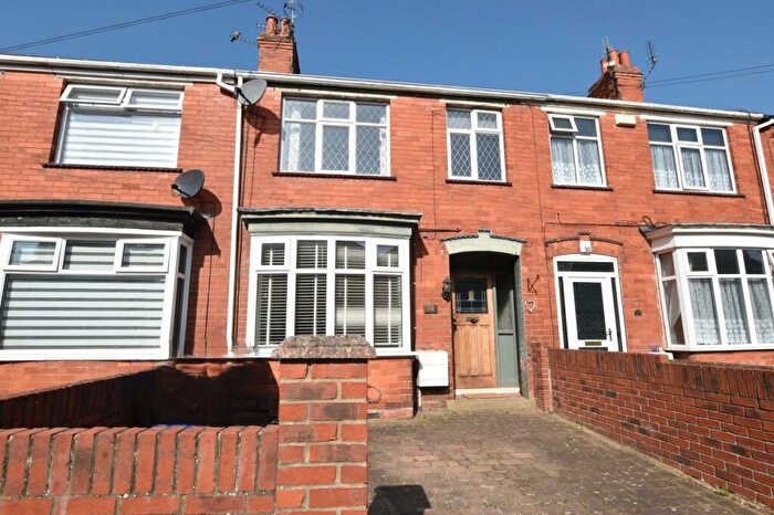 3 Bedroom Terraced House For Sale In Birch Avenue, Grimsby, DN34