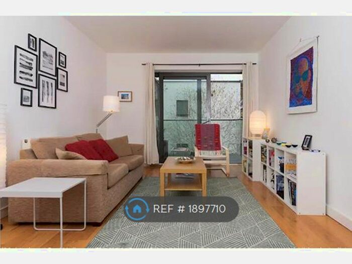 1 Bedroom Flat To Rent In Hornsey Street, London, N7