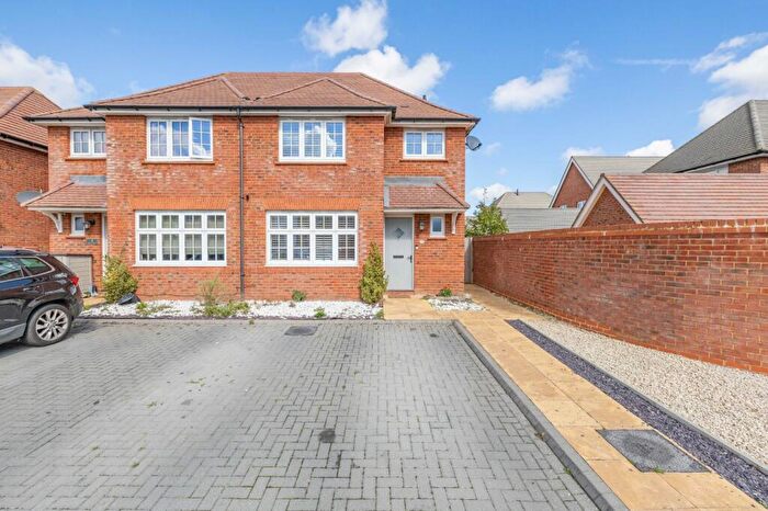 3 Bedroom Semi-Detached House For Sale In Pitman Road, Hersden, Canterbury, Kent, CT3