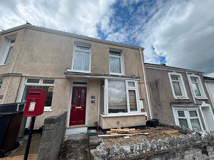 2 Bedroom Flat To Rent In A School Road, Neath, SA11