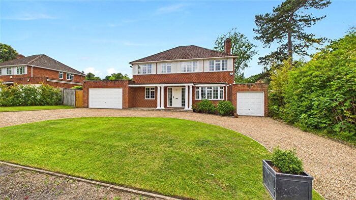 5 Bedroom Detached House For Sale In Horsell, Surrey, GU21