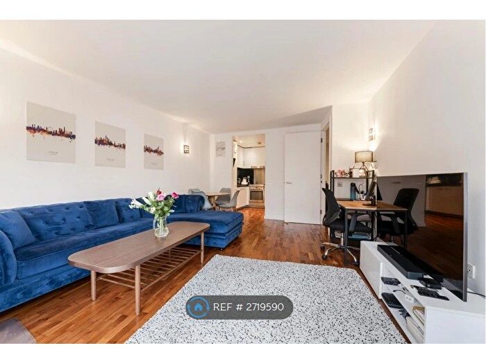 1 Bedroom Flat To Rent In New Providence Wharf, London, E14