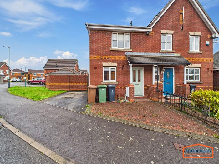 2 Bedroom Semi-detached House For Sale In Barnetts Lane, Brownhills, WS8