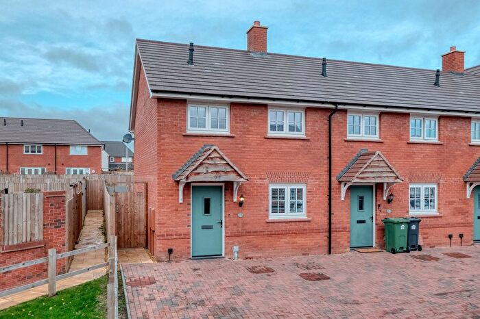 2 Bedroom Terraced House For Sale In Mill Meadow, Rushwick, WR2