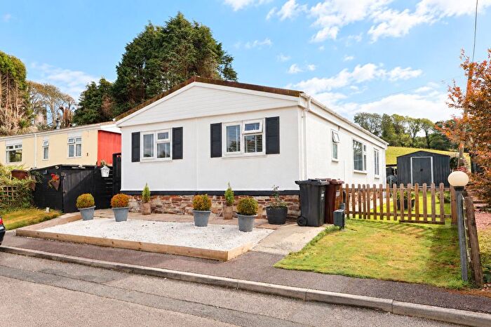 2 Bedroom Park Home For Sale In Old Rectory Mews, St Columb Major, TR9