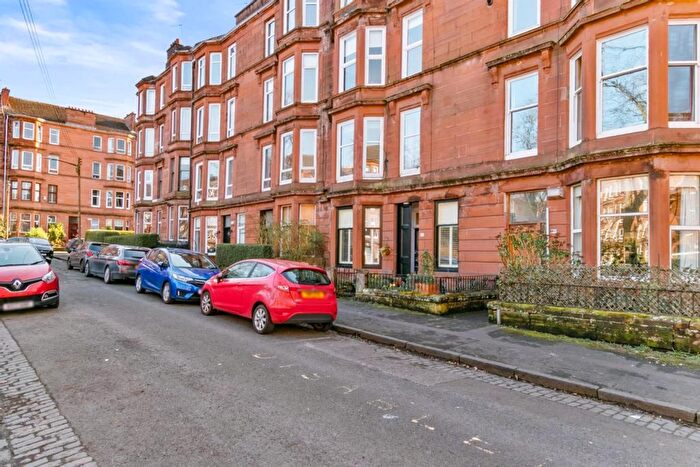 1 Bedroom Flat For Sale In Waverley Gardens, Shawlands, G41