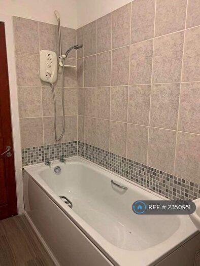 1 Bedroom Flat To Rent In Victoria Road, Aberdeen, AB11