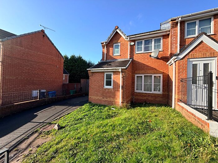 3 Bedroom End Terrace House To Rent In Everside Drive, M8