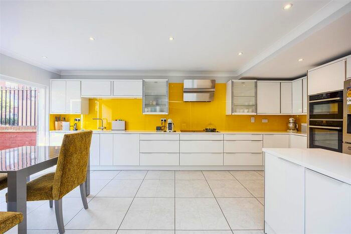 6 Bedroom Property For Sale In Elystan Street, London, SW3
