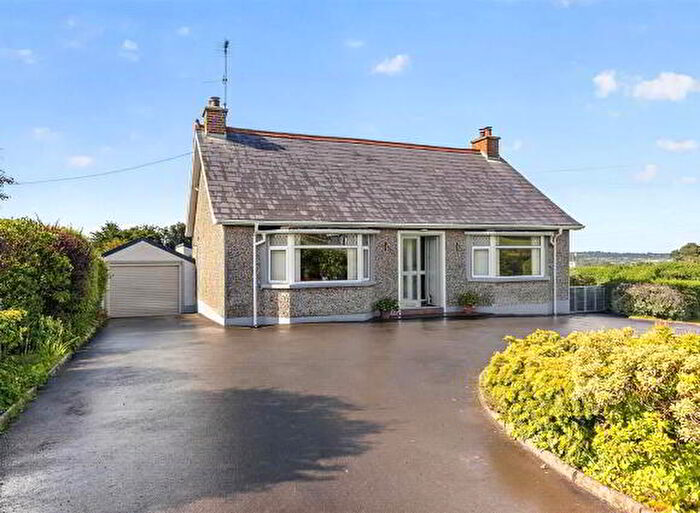 4 Bedroom Detached Bungalows For Sale In Stoneyford Road, Lisburn, BT28