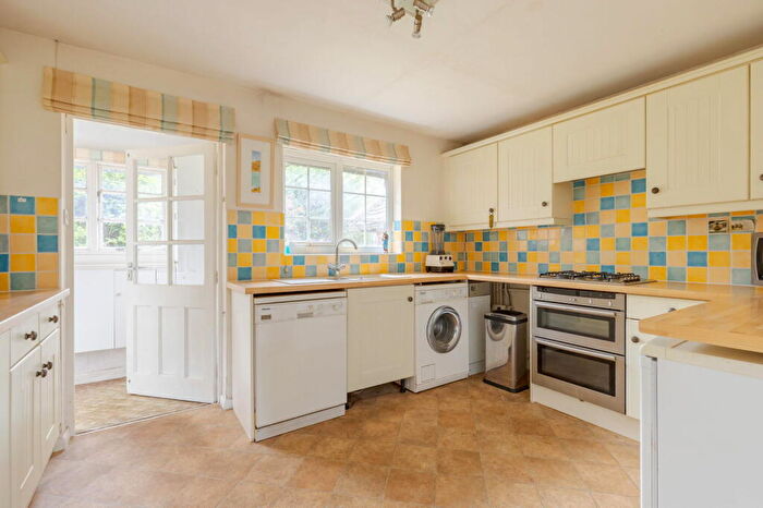 3 Bedroom Detached Bungalow For Sale In Chinthurst Lane, Shalford, Guildford, GU4
