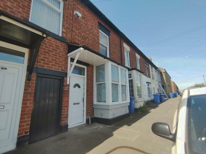 3 Bedroom House To Rent In Harrison Rd, Chorley, PR7