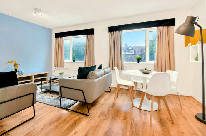 4 Bedroom House To Rent In Otley Road, Leeds, LS6