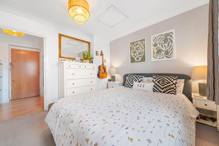 1 Bedroom Flat For Sale In Belvedere Place, London, SW2