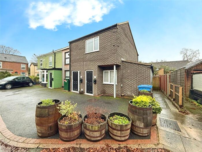 1 Bedroom Apartment For Sale In Nile Street, Norwich, Norfolk, NR2