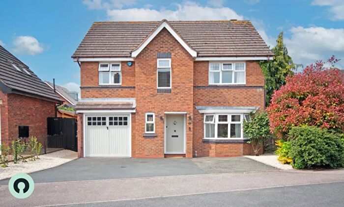 5 Bedroom Detached House For Sale In Wyndham Wood Close, Fradley, Lichfield, WS13